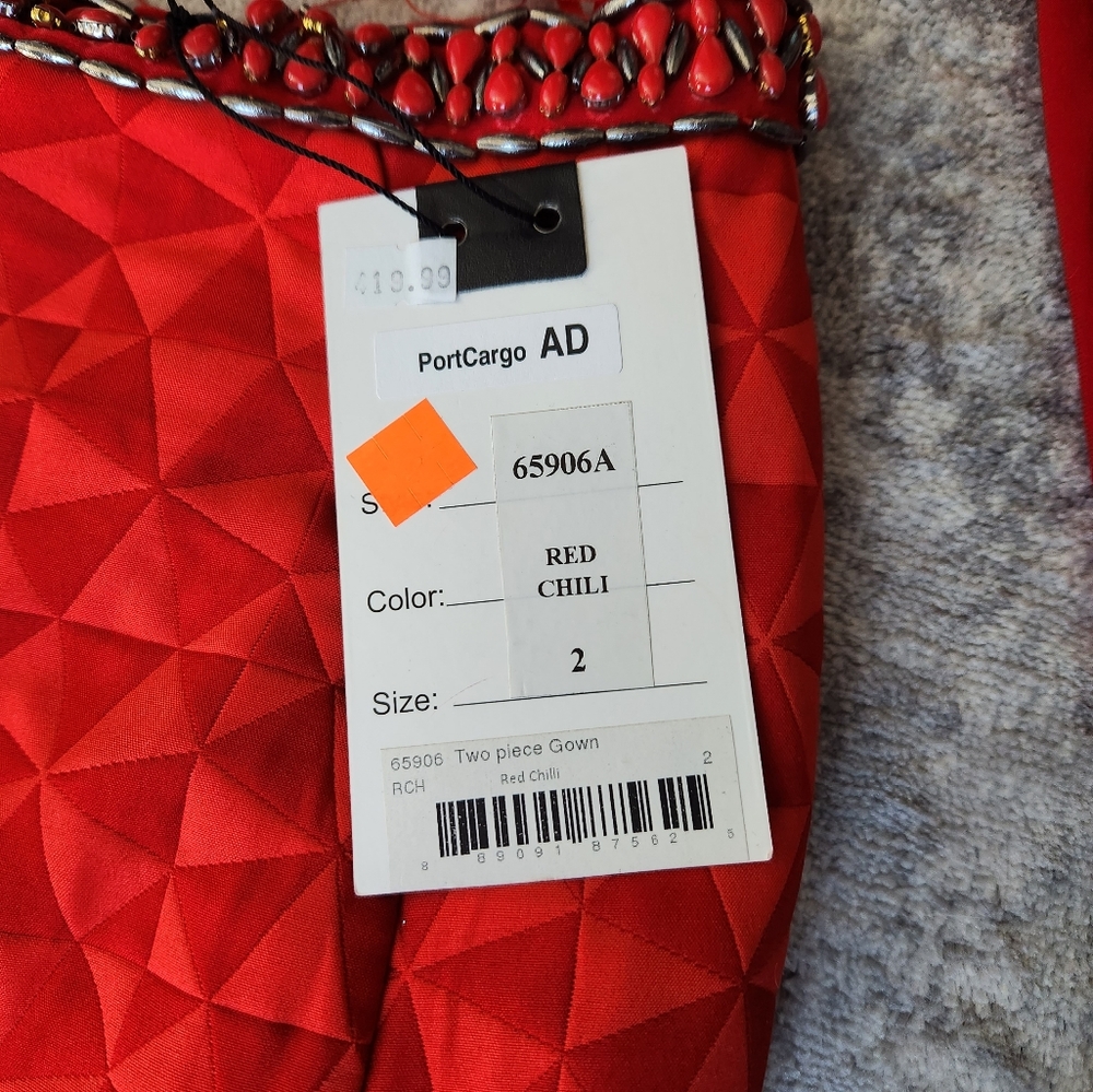 Mac Duggal Red Two Piece Mermaid Gown Size 2 NWT - Picture 4 of 12